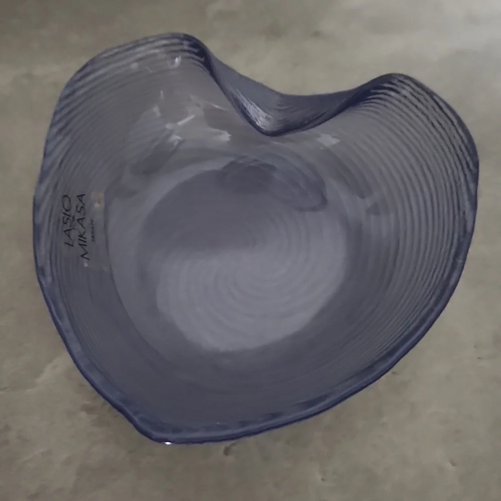 Vintage Laslo For Mikasa Japan Bluish Glass Dish Swirl Ridged Frosted Exterior